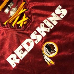 Washington Redskins women’s top